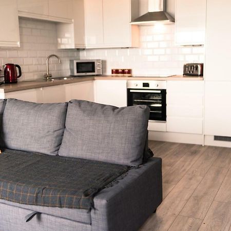 The Sunset Apartment - Margate Beach - By Goldex Coastal Breaks Εξωτερικό φωτογραφία