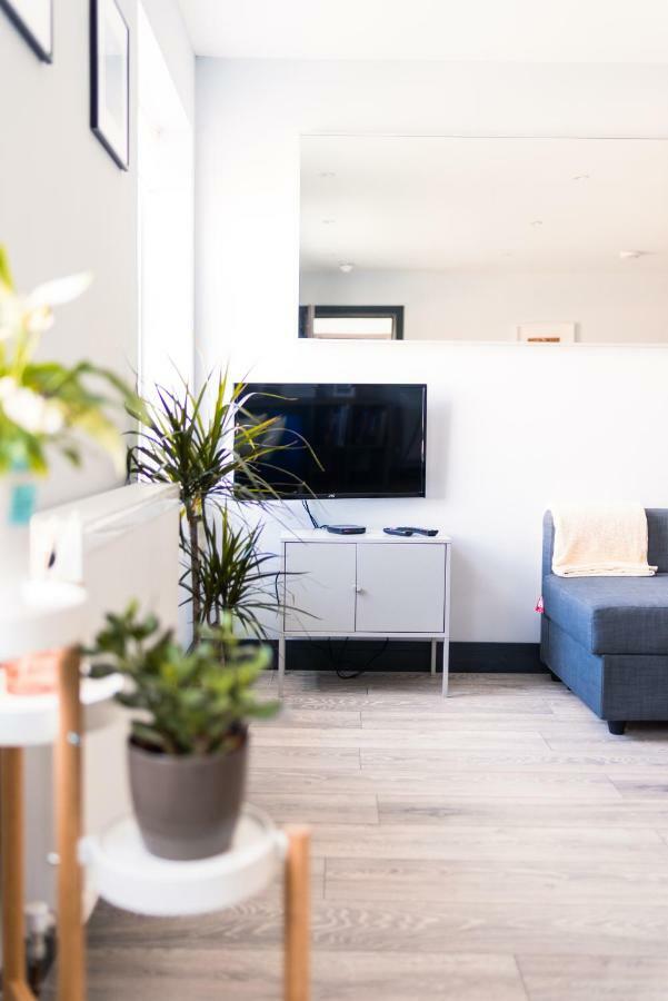 The Sunset Apartment - Margate Beach - By Goldex Coastal Breaks Εξωτερικό φωτογραφία