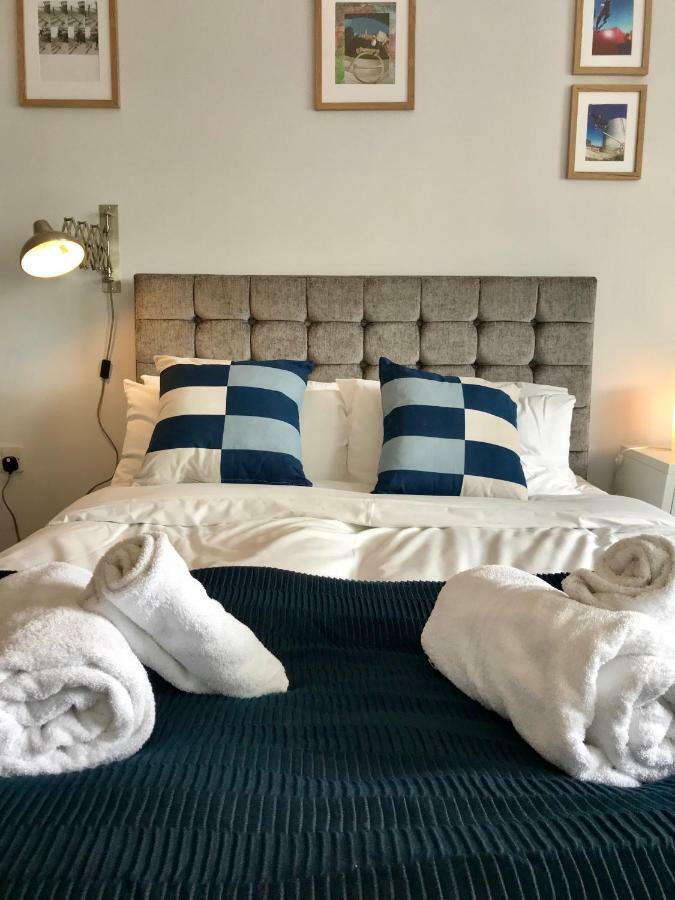 The Sunset Apartment - Margate Beach - By Goldex Coastal Breaks Εξωτερικό φωτογραφία
