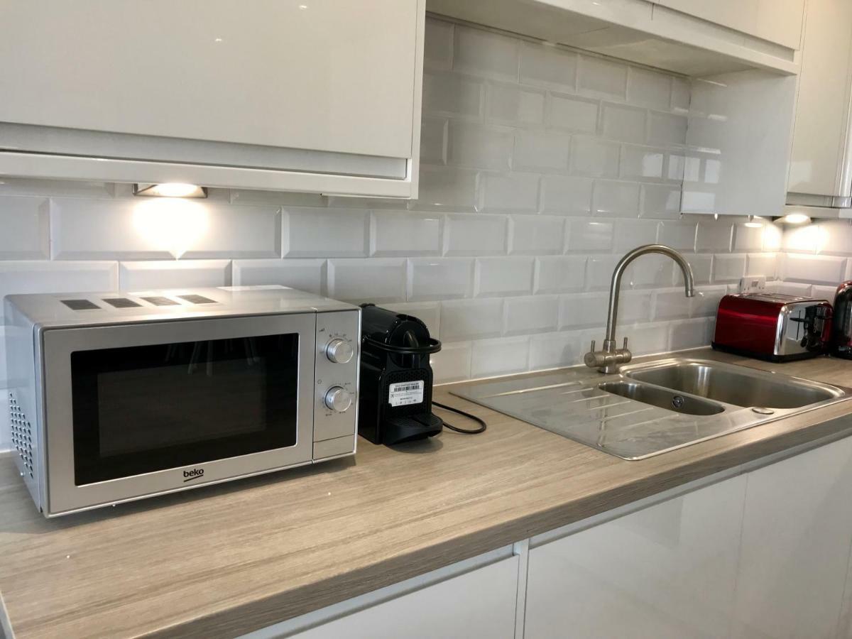 The Sunset Apartment - Margate Beach - By Goldex Coastal Breaks Εξωτερικό φωτογραφία