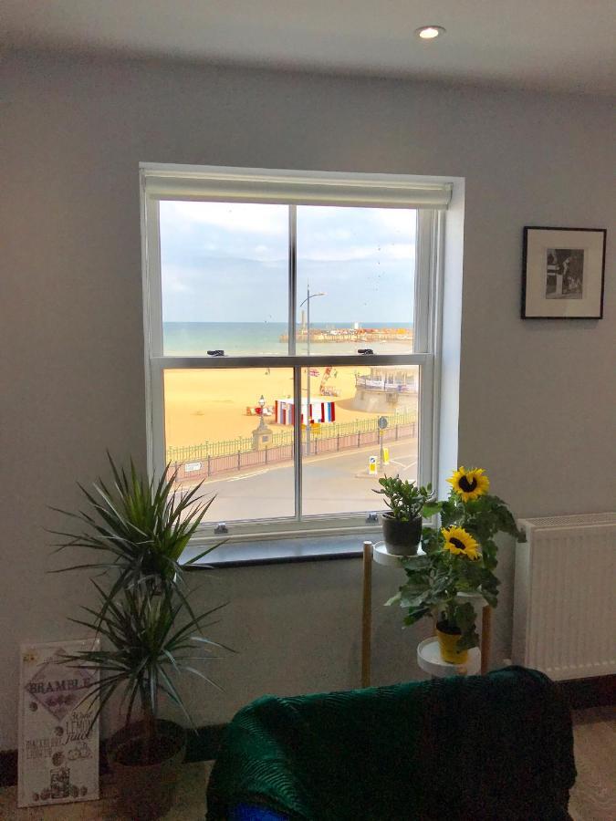 The Sunset Apartment - Margate Beach - By Goldex Coastal Breaks Εξωτερικό φωτογραφία
